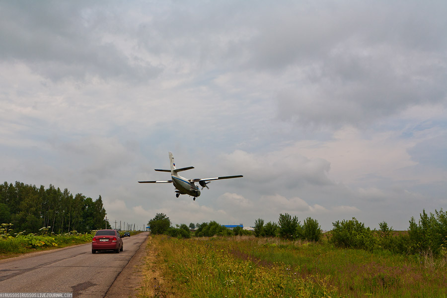 Один день на аэродроме «Большое Грызлово» (c) Russos, 2010