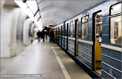 (c) www.metro.ru, Russos, 2007