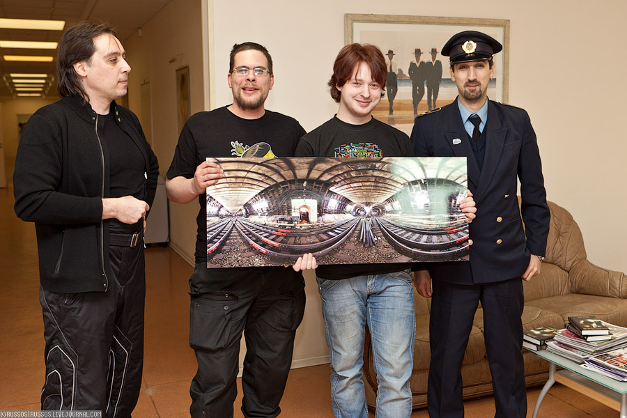 Конкурс и призы. (c) Russos, 2011