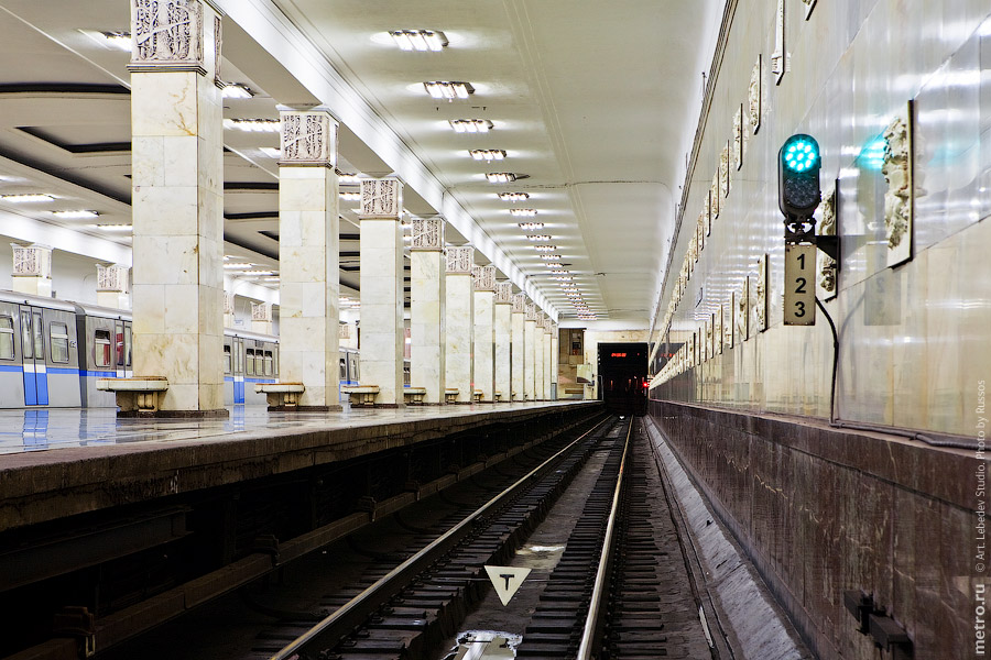 Станция «Партизанская» | Другое метро. (c) www.metro.ru, Russos, 2009