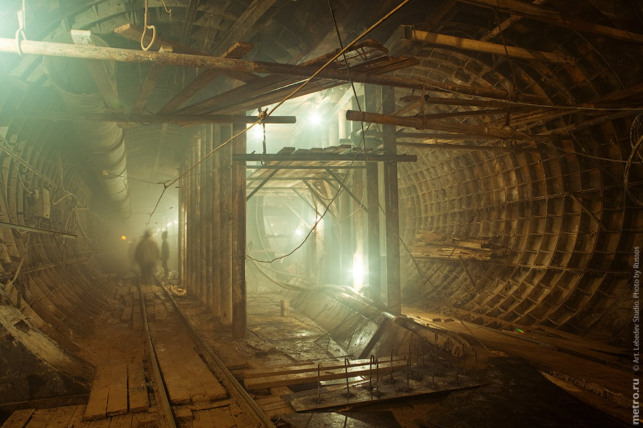 Тупики за Марьиной Рощей (c) www.metro.ru, Russos, 2010