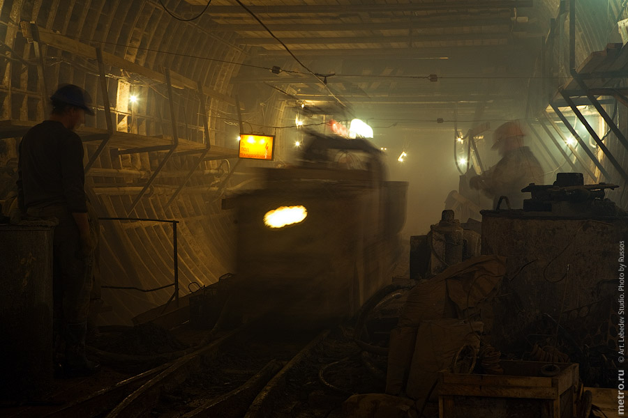 Тупики за Марьиной Рощей (c) www.metro.ru, Russos, 2010