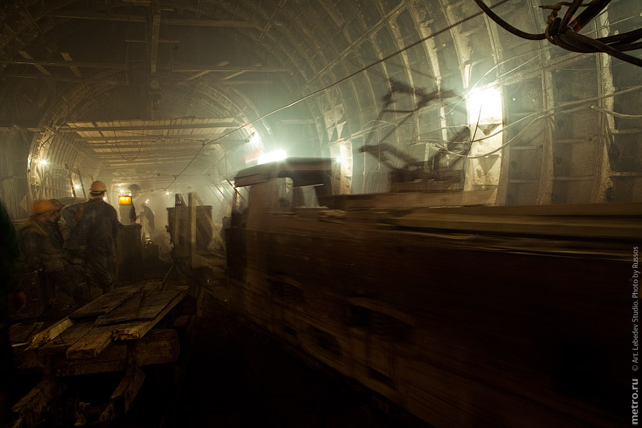 Тупики за Марьиной Рощей (c) www.metro.ru, Russos, 2010