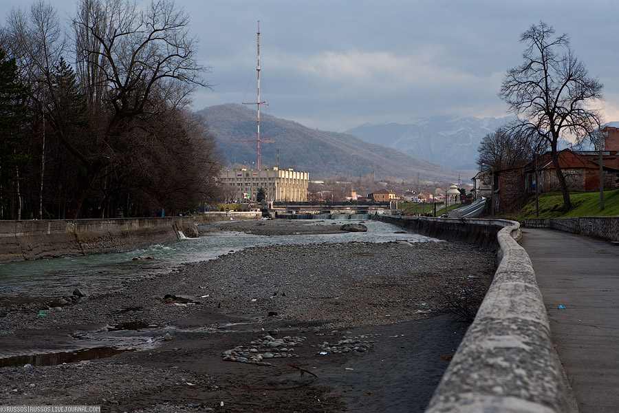 Северная Осетия | ГЭС и природа. (c) Russos, 2010