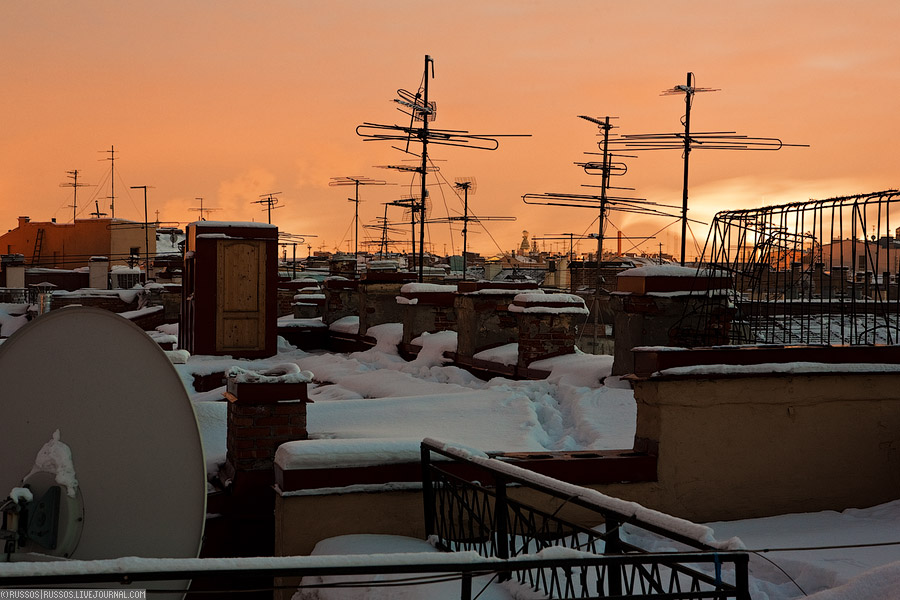 Питерская крыша (c) Russos, 2010