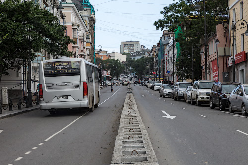 Правостороннее и левостороннее движение в ПДД