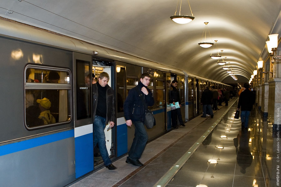 (c) www.metro.ru, Russos, 2008