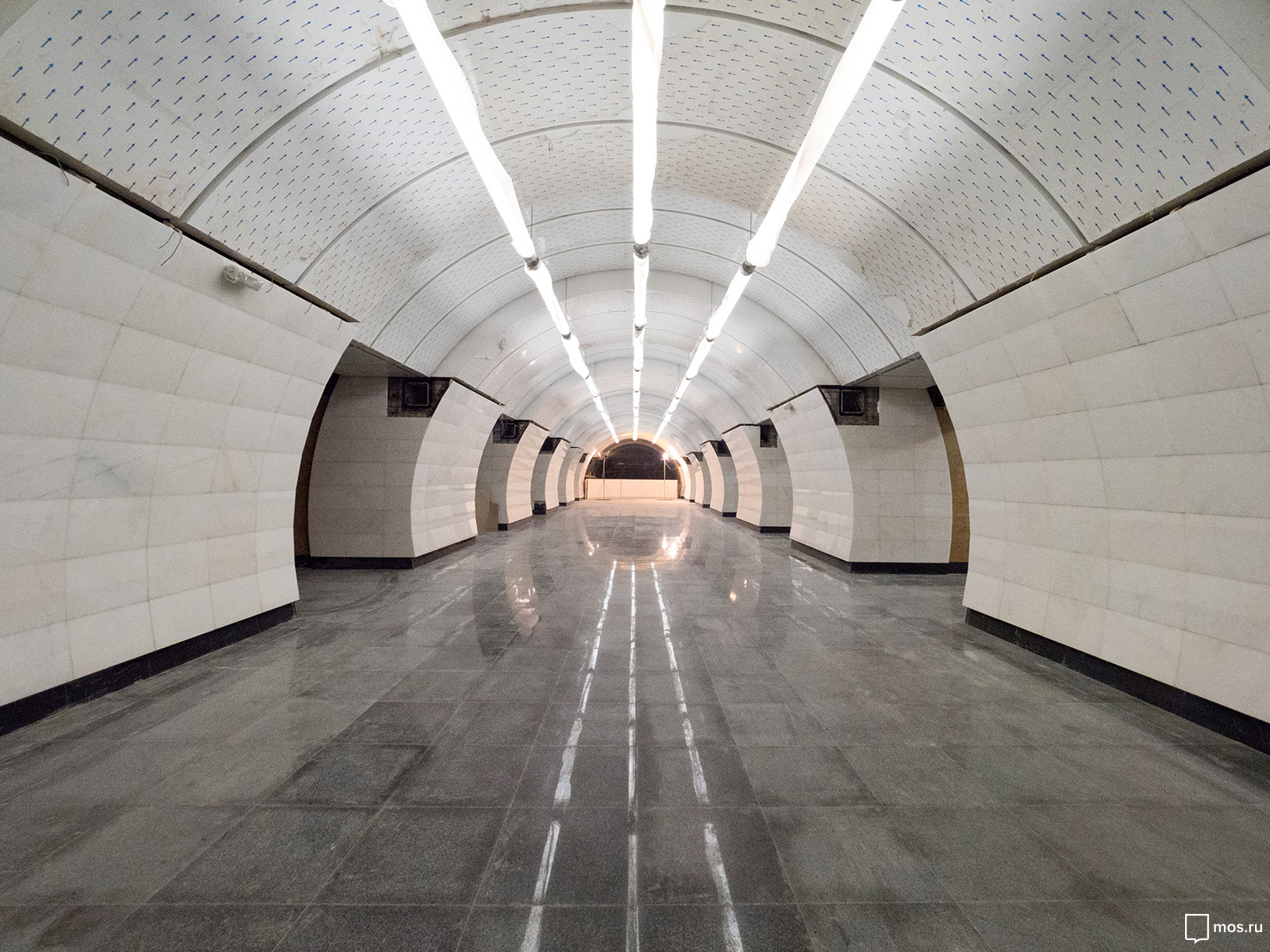 Мэр Москвы Сергей Собянин осмотрел ход работ на Дмитровском радиусе метро 