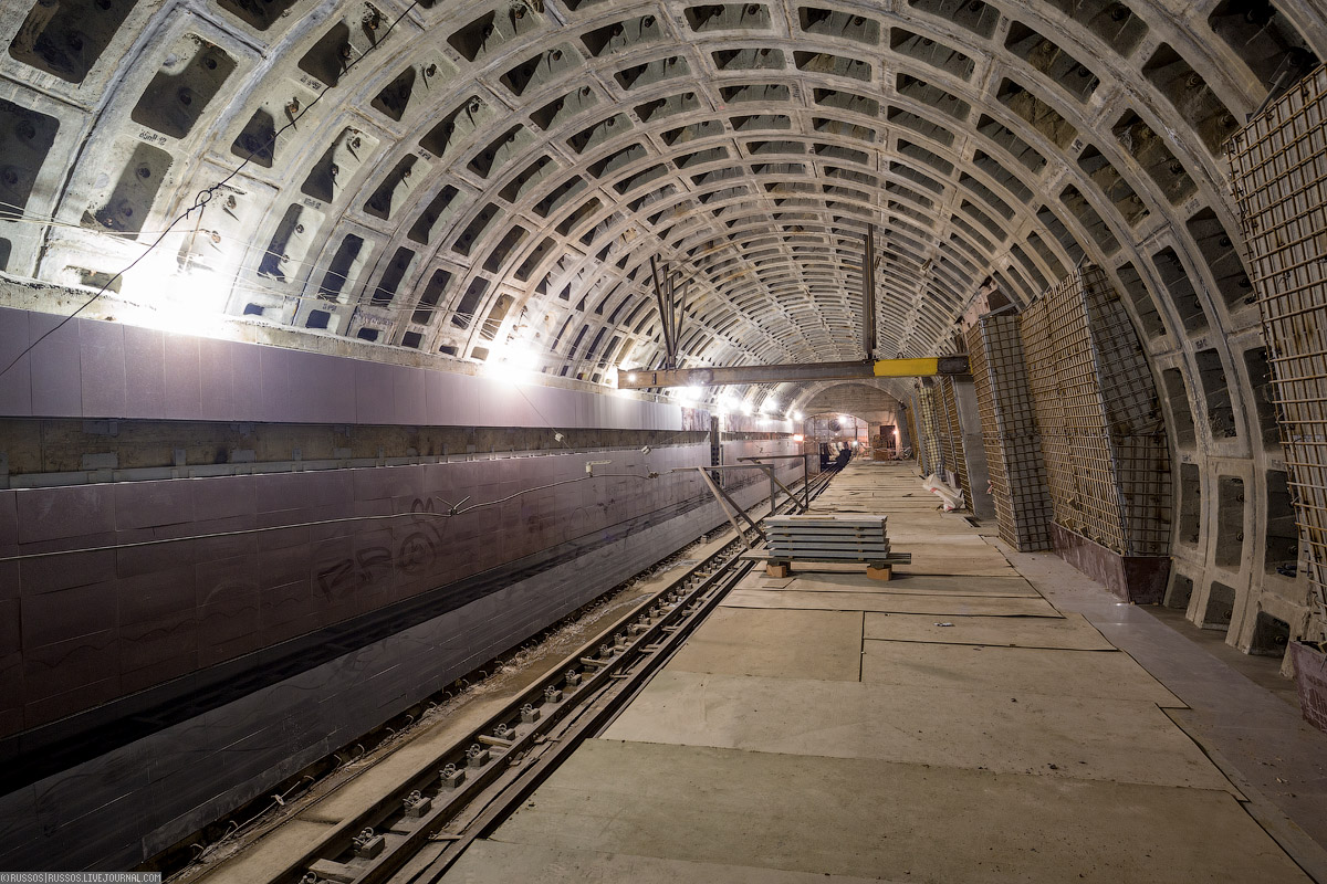 Строительство станций метро
