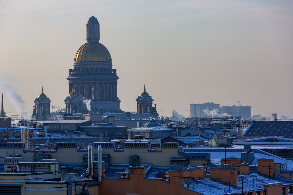 Глаз спб. Питер крыши зима. Крыши Петербурга зимой. Крыши Питера зимой фото. Пространство крыша СПБ зима 2021.